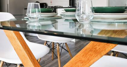 Cozy 4-bed Cottage Garden Walk to River Thames