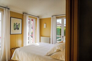 Ropa de cama de alta calidad, wifi gratis y ropa de cama 