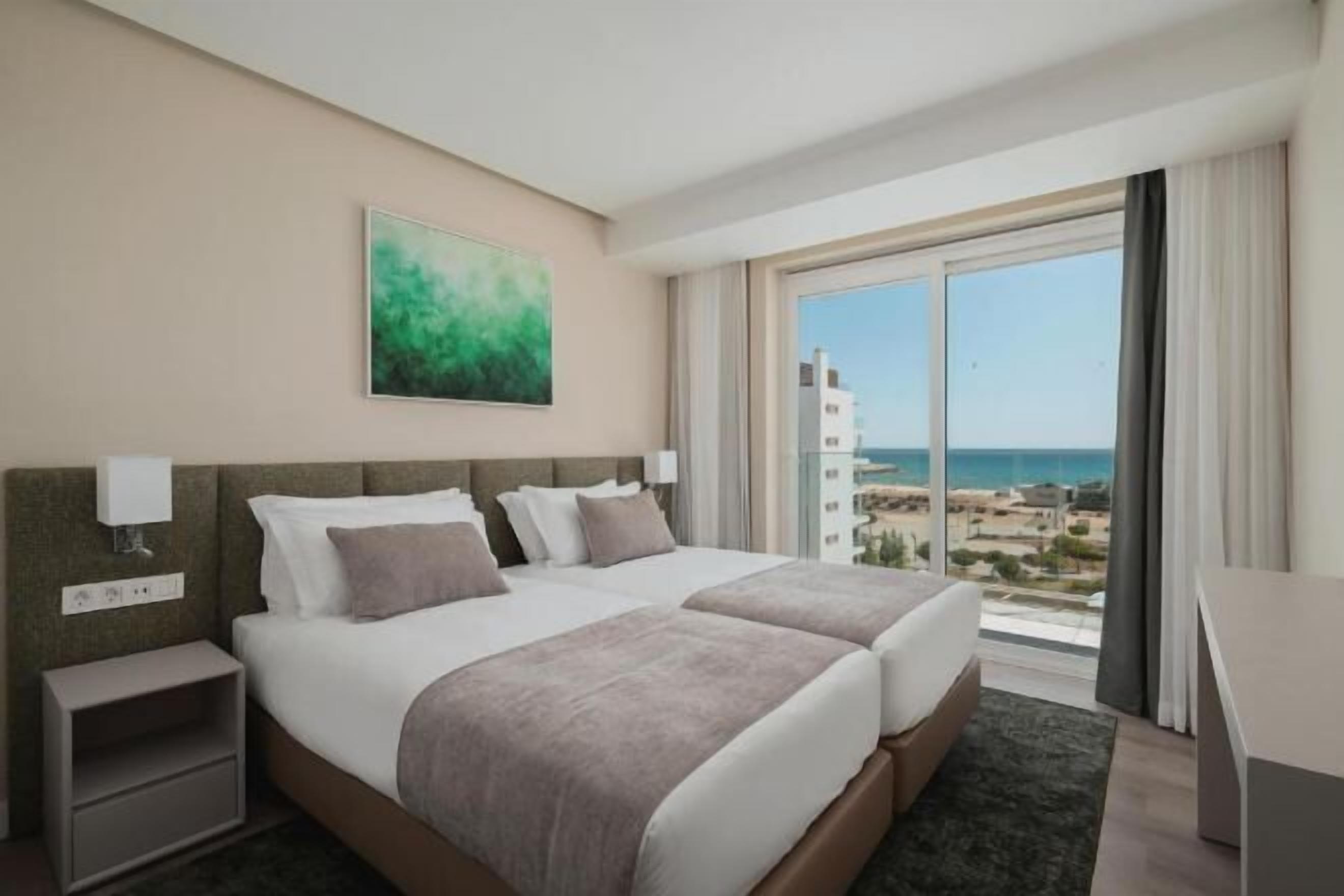 房內夾萬、遮光窗簾/窗簾、熨斗/熨衫板、免費 Wi-Fi