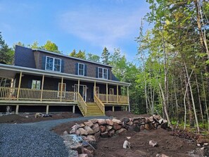 Exterior - Carriage Road Cottage- Walk to Jordan Pond House (Seal Harbor)