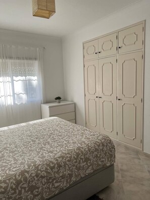 2 habitaciones, wifi y ropa de cama 