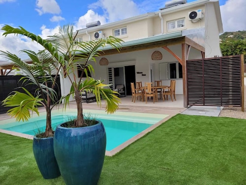 villa de charme avec piscine 1 minute d une superbe plage