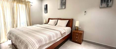 1 bedroom, WiFi, bed sheets