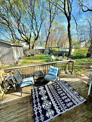 Terrace/patio - Welcoming, Boho Chic, cozy, well-situated. Walk to the stadium, coffee & bars. (Ann Arbor)