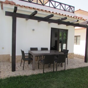 Villa | Tempat makan luar