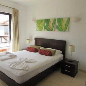 Villa | 3 bedrooms, iron/ironing board, free WiFi, bed sheets