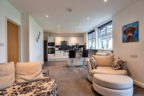 TV - Classroom Lodge - Two (Lifton)