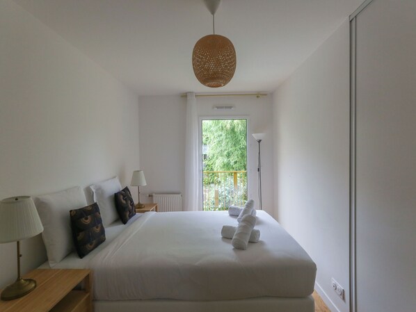 1 bedroom, iron/ironing board, WiFi, bed sheets