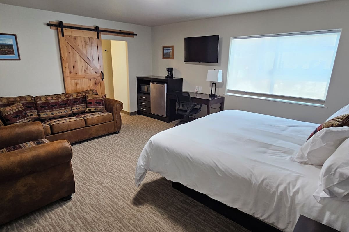 Premium bedding, pillow-top beds, desk, blackout curtains