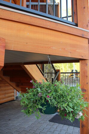 Exterior - Eagle River Lodge (Eagle River)