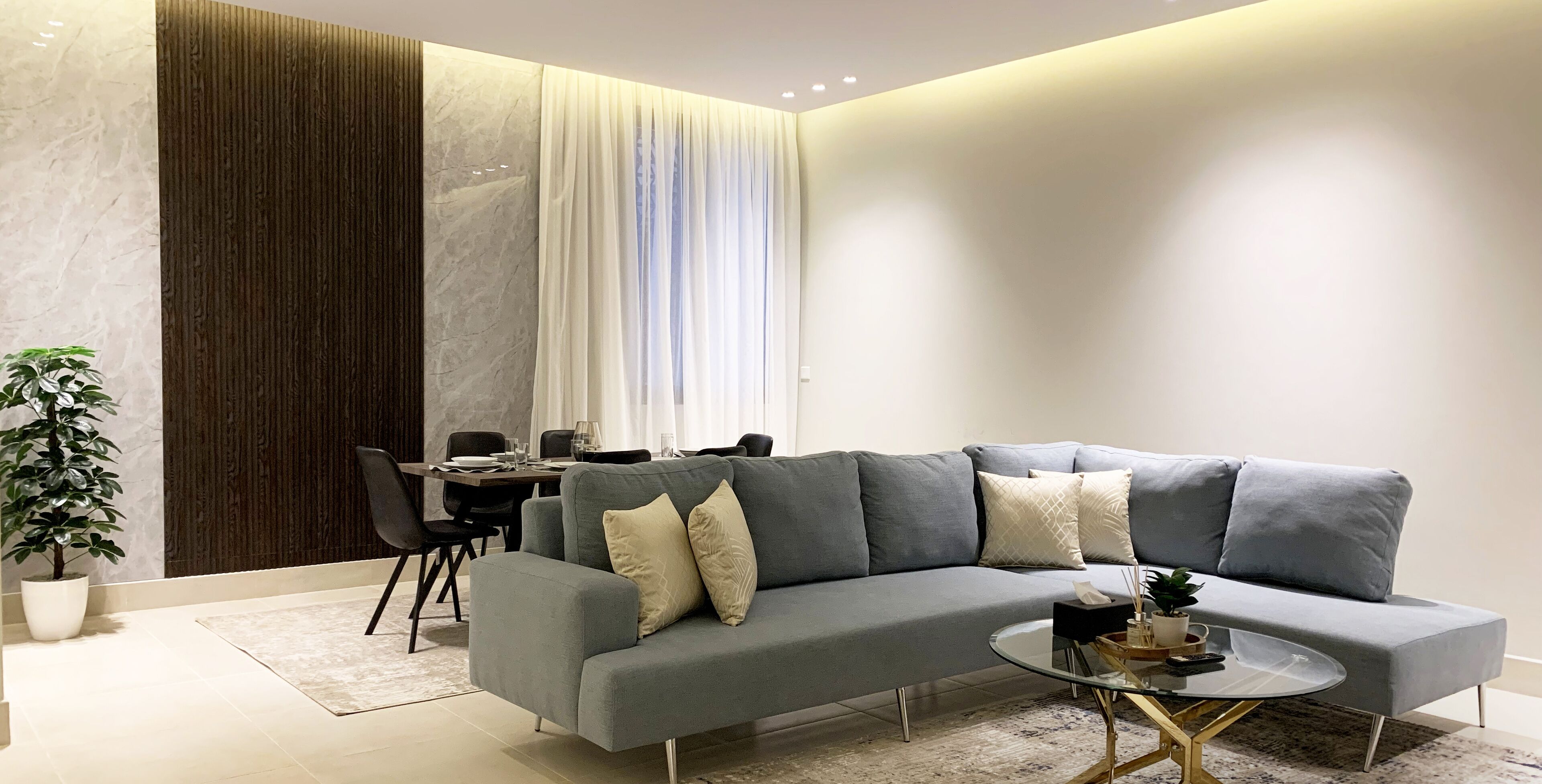 Design Apartment, 3 Bedrooms | Living area