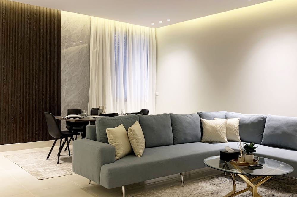 Morouj B-4 Luxury Gold Terrace GZ36