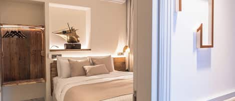 1 Schlafzimmer, Schreibtisch, Bügeleisen/Bügelbrett, Reisekinderbett