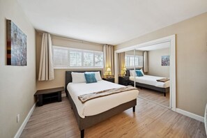 4 bedrooms, desk, iron/ironing board, travel cot