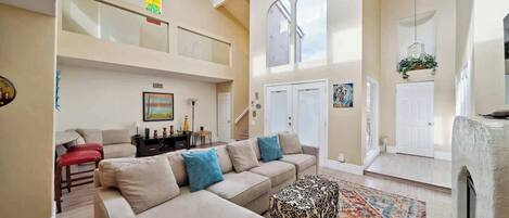 TV, fireplace, offices