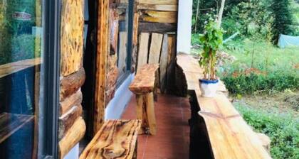 Triple Room with Private Bathroom - O'Chau Meo Vac Homestay
