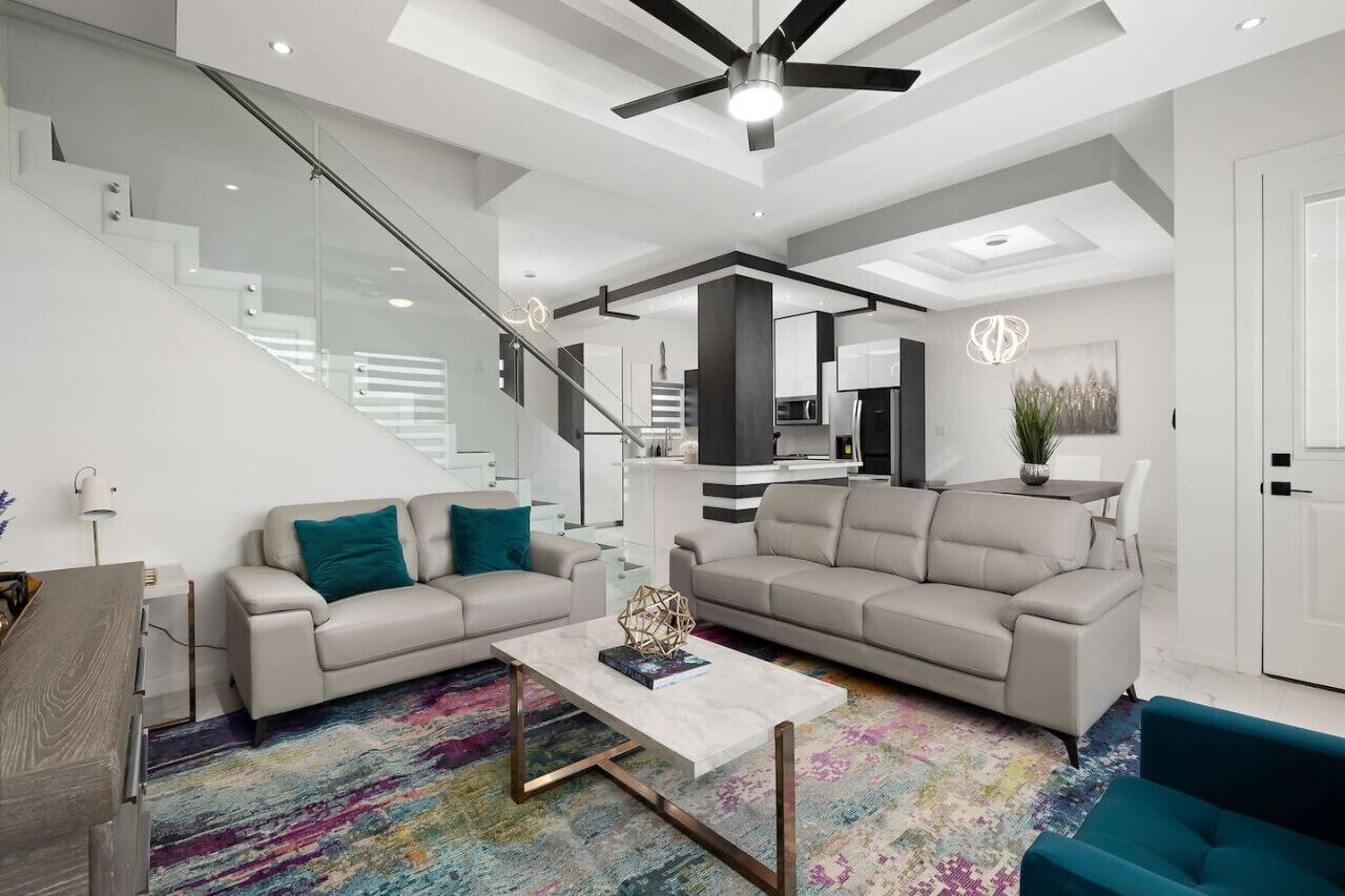 Quinta Real Townhomes - 4905
