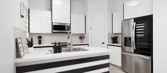 Quinta Real Townhomes - 5125