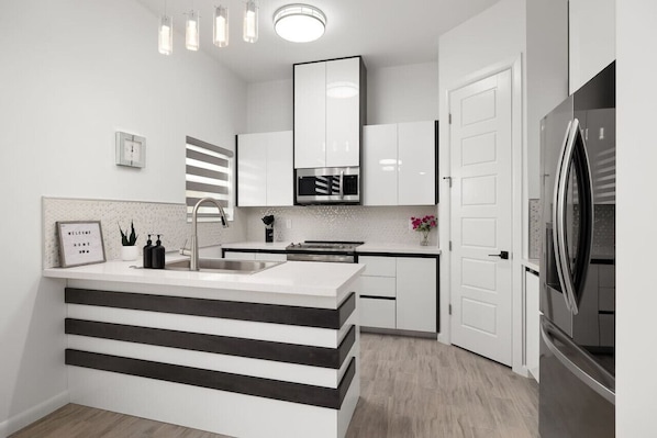 Fridge, microwave, oven, stovetop