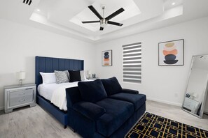 3 chambres, bureau, Wi-Fi, draps fournis