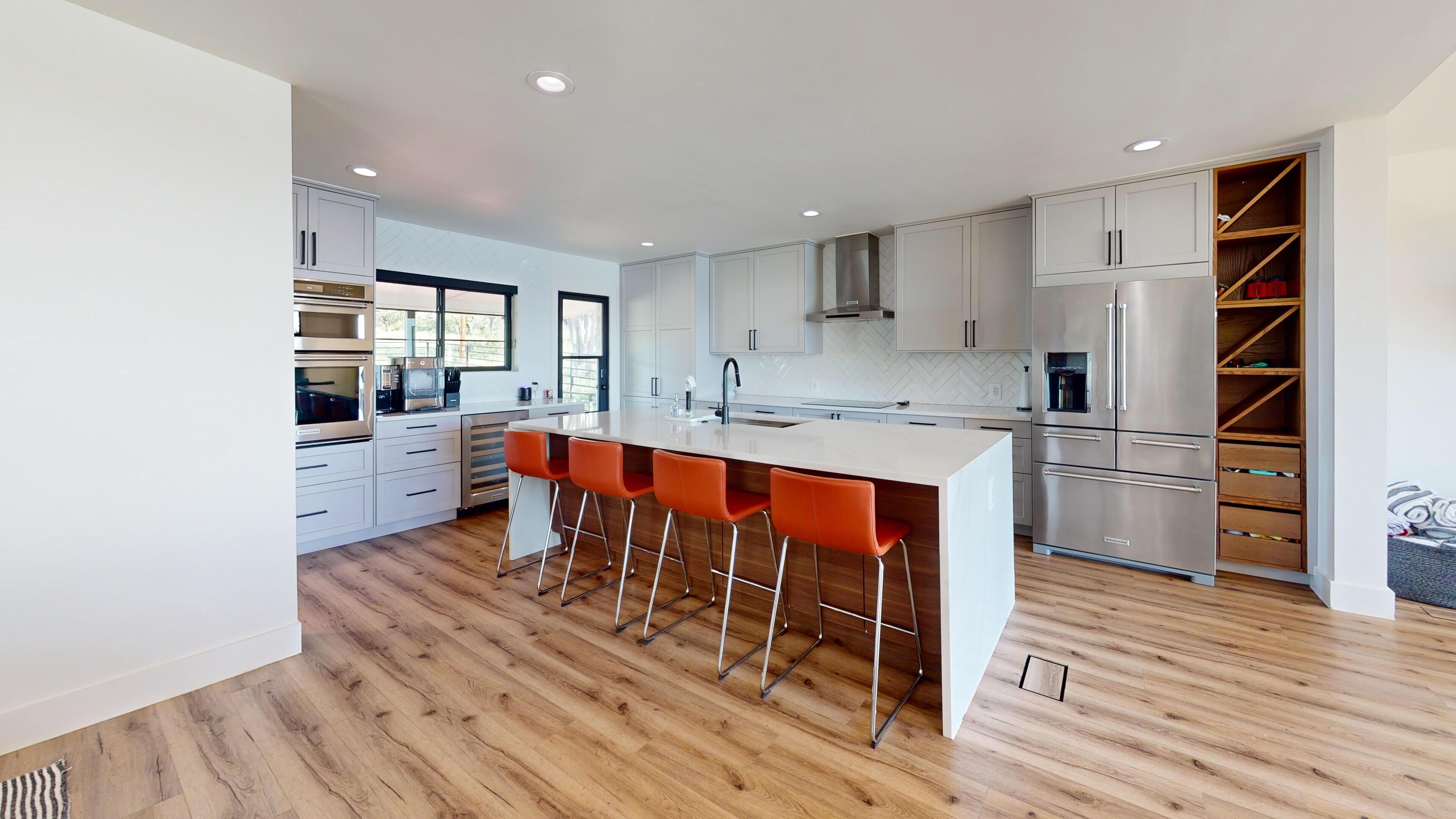 Lakefront Remodeled Home on Travis w/ Dock