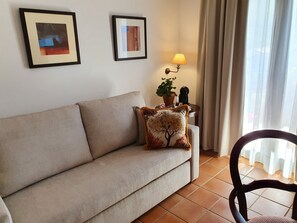 49 吋平面電視連數碼電視頻道