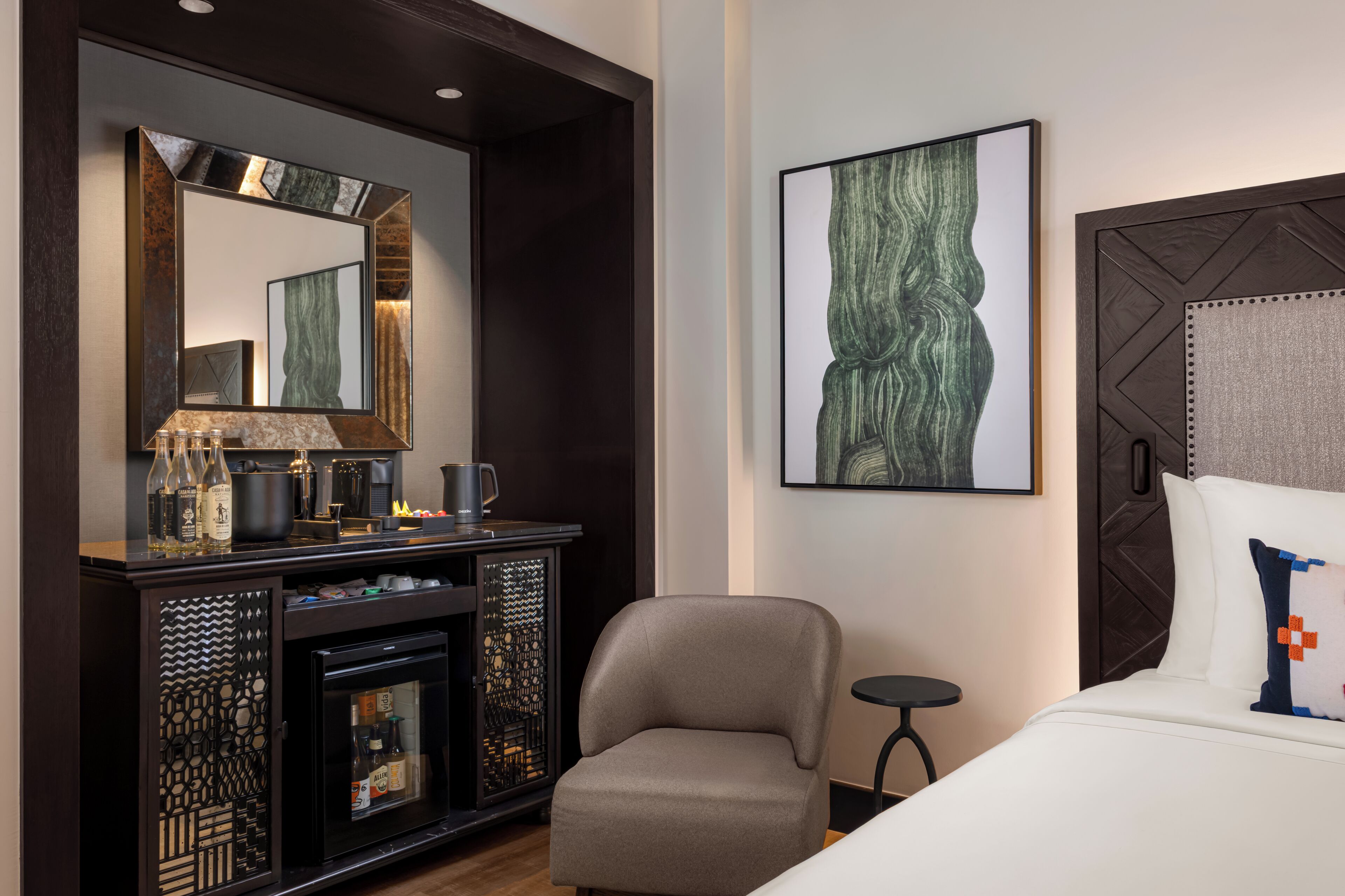 Minibar