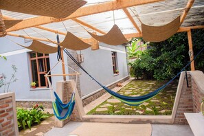 Terrace/patio - Little birds paradise (Cyuve)