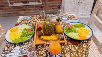 Free daily local cuisine breakfast