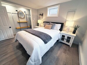 2 chambres, fer et planche à repasser, Wi-Fi, draps fournis