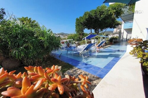 House Acqua Marina Ponza 2