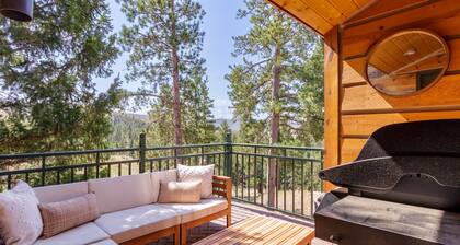 Pikes Peak Ranch - Owl's Perch Cabin