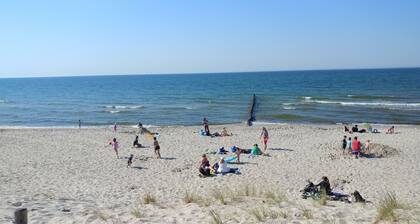 "Strandvergnügen 3", 100 m zum Traumstrand, ganzer Terrassen-Bungalow mit Parken