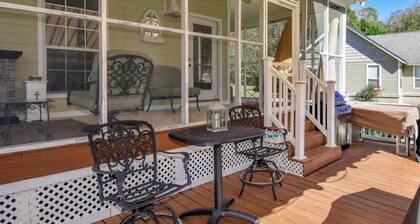 Beautiful 2 Story Water Front Home inside the Gates of Stillwater Resort!