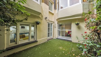 Family Apartment, 3 Bedrooms | Terrace/patio
