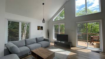 Smart TV, fireplace, foosball