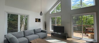 Entire chalet with Spa near Lake & Beach