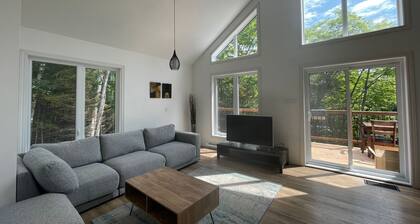 Entire chalet with Spa near Lake & Beach