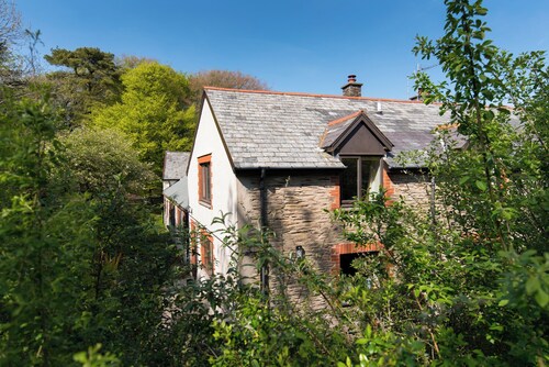 The Shippen, Rural & rustic retreat -Barn conversion @ The Home Away South 