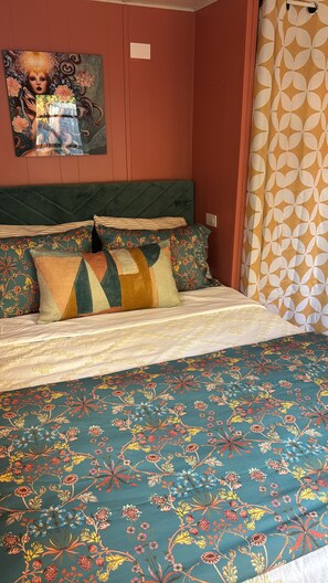 2 habitaciones, tabla de planchar con plancha y wifi gratis 