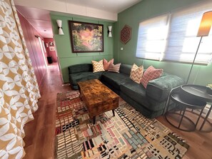 Smart TV, fireplace, stereo - Artful Asheville Oasis ~ Private Hot Tub, Fire Pit, Peaceful Wooded Stay (Swannanoa)