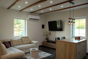 Living area - A unique house on a great location in a quiet village close to the seaside.  (Barban)