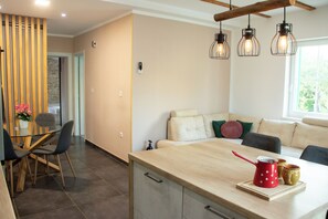 Dining - A unique house on a great location in a quiet village close to the seaside.  (Barban)