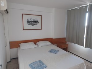 2 dormitorios, tabla de planchar con plancha, wifi y ropa de cama