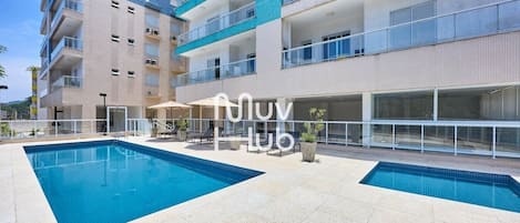 Indoor pool, outdoor pool