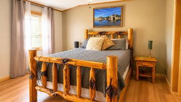 3 bedrooms, WiFi, bed sheets