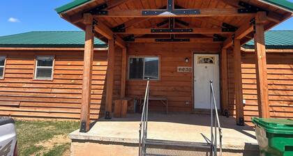 3Bedroom, 2 Bath Cabin Located in Sturgis South Dakota just minutes from Downtown Sturgis