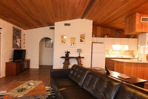 Fernseher, Arbeitsbereiche