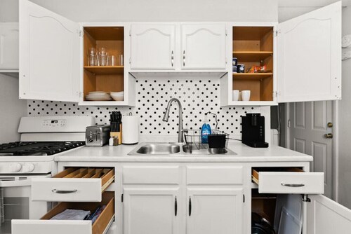 VERDE VIBES - Cute 2BD home in the Heights