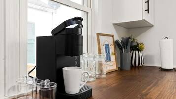 Kaffee und/oder Kaffeemaschine